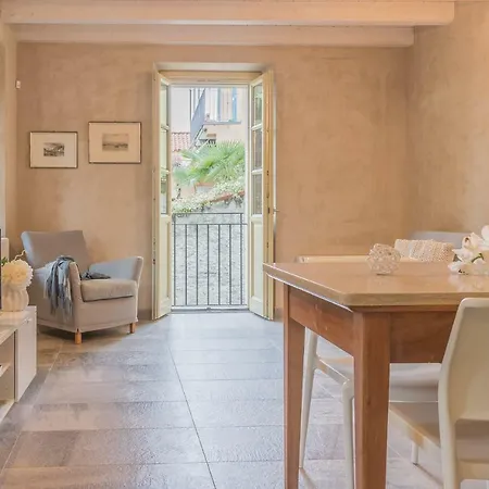 デル ドゥーカ アパート *